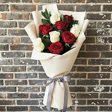 Букет цветов из:  Розы в Строкино