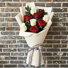 Букет цветов из:  Розы в Строкино