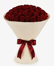 Букет 101 Бордовая роза Блэк Бакарра в Строкино