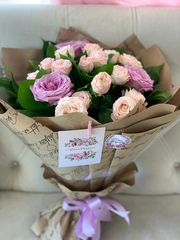 Букет цветов из: Розы в Строкино