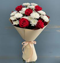 Букет цветов из:  Розы и Хризантемы в Строкино