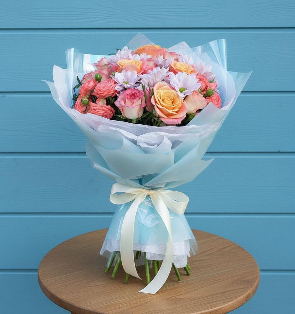 Букет цветов из: Хризантемы и Розы в Строкино