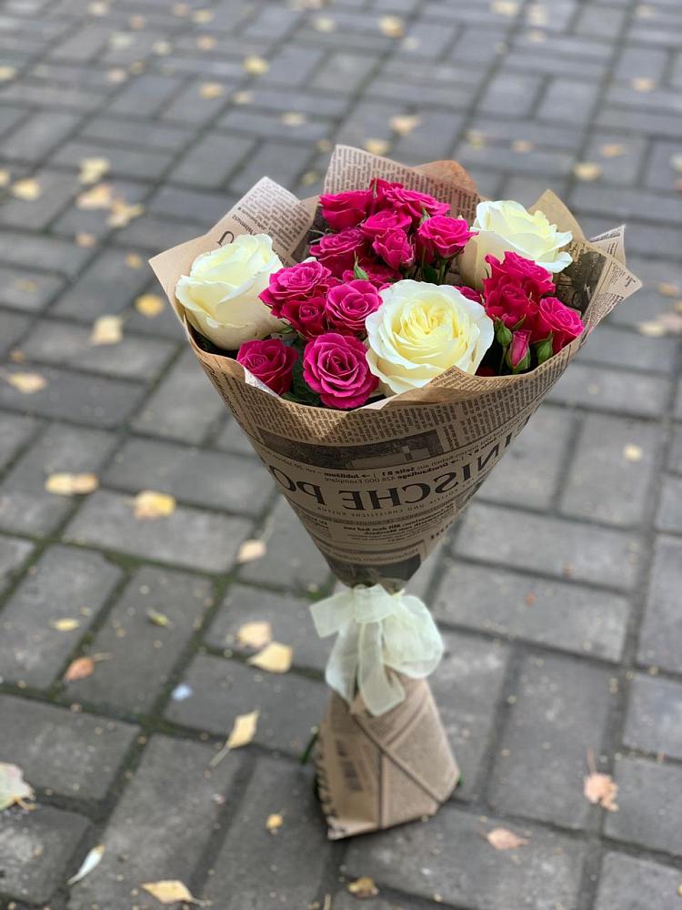 Букет цветов из: Розы в Строкино