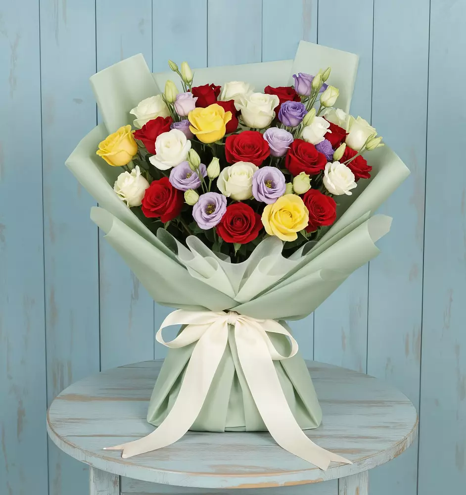 Букет цветов из: Розы в Строкино