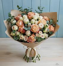 Букет цветов из:  Альстромерии и Розы в Строкино