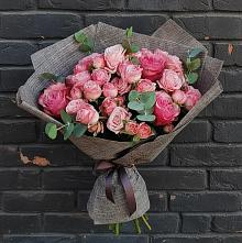 Букет цветов из:  Розы в Строкино